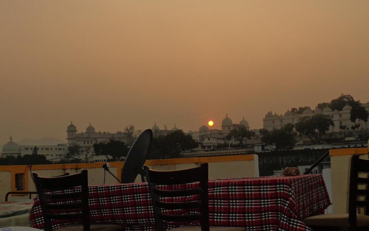 Mohan Villa Guest House Udaipur Exterior photo